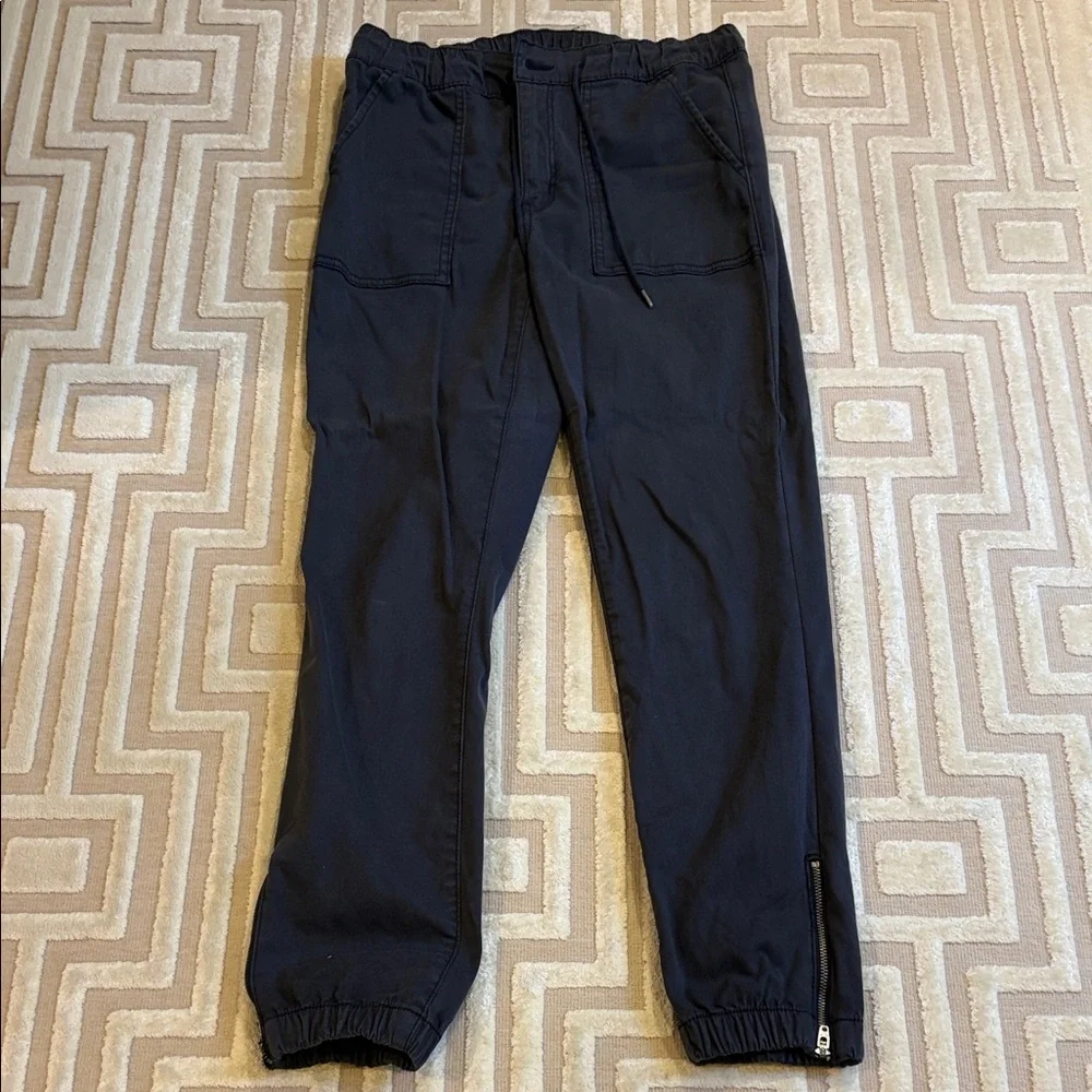 American Eagle black  joggers
